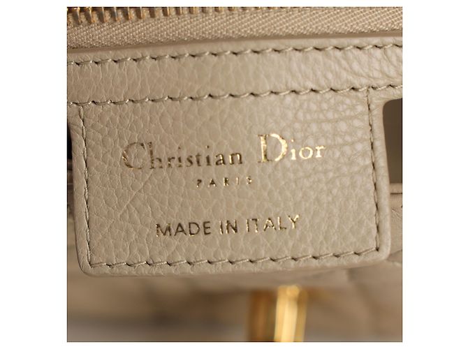 Piccola borsa Dior Caro in pelle beige Stampa python - vista 10
