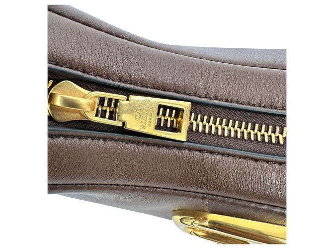 Red Valentino Bolso Hobo Valentino Garavani Stud Sign en piel marrón Castaño - vista 8