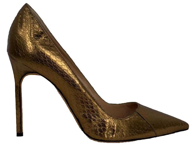 Manolo Blahnik BB Pump Pointed Toe Pumps in Bronze Snakeskin Leather Metallic - view 3