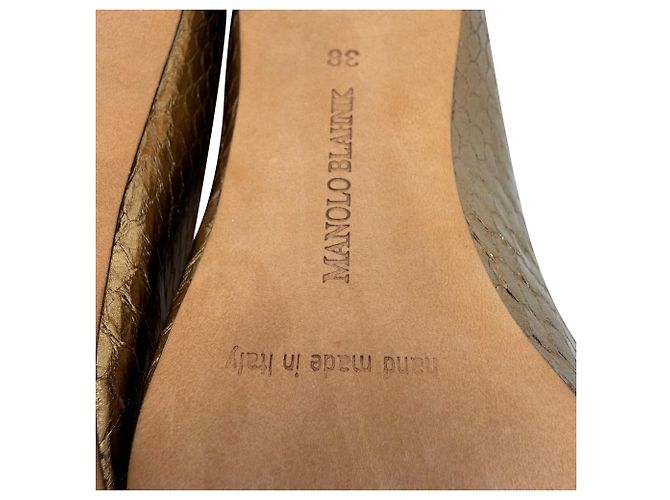 Manolo Blahnik BB Pump Pointed Toe Pumps in Bronze Snakeskin Leather Metallic - view 9