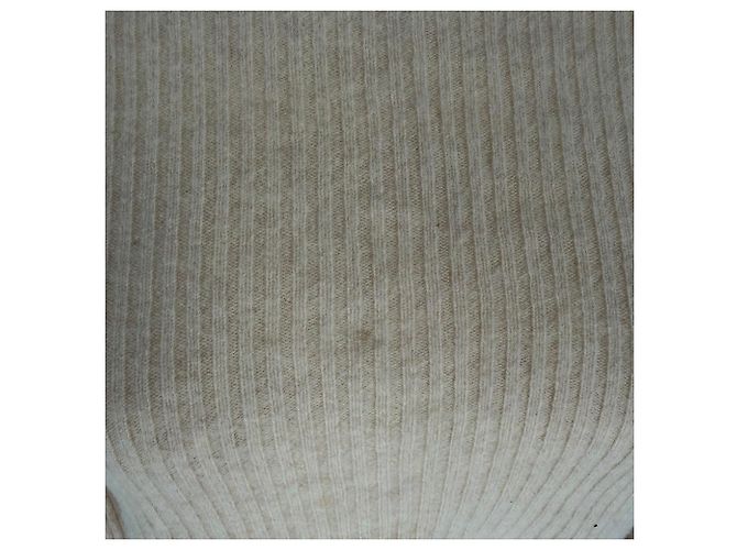 Rückenfreier Strickpullover Reformation aus beigem Kaschmir - Ansicht 7