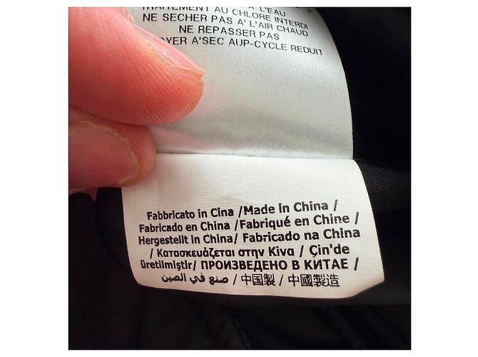 Abrigo con cremallera Love Moschino en poliéster negro - vista 9