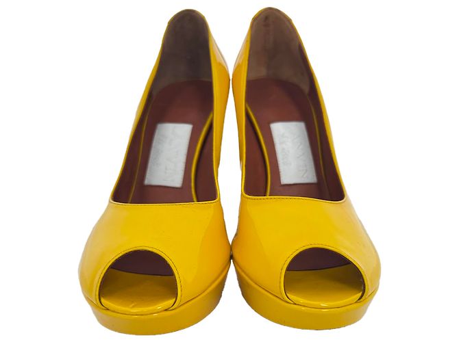 Décolleté con plateau e punta aperta Lanvin in vernice giallo - vista 2
