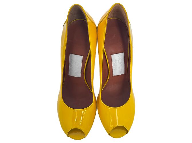 Décolleté con plateau e punta aperta Lanvin in vernice giallo - vista 4
