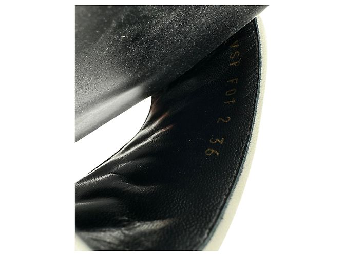 Red Valentino Sandali Rockstud Valentino Garavani in pelle nera Nero - vista 12