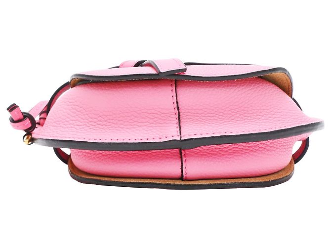 Mini Gate Crossbody Bag en piel de becerro rosa Loewe - vista 4