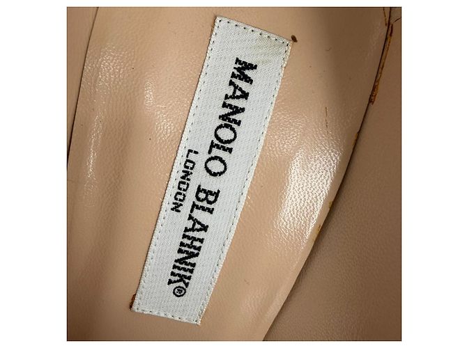 Manolo Blahnik BB 105 Pumps mit Absatz aus rotem Leder - Ansicht 10