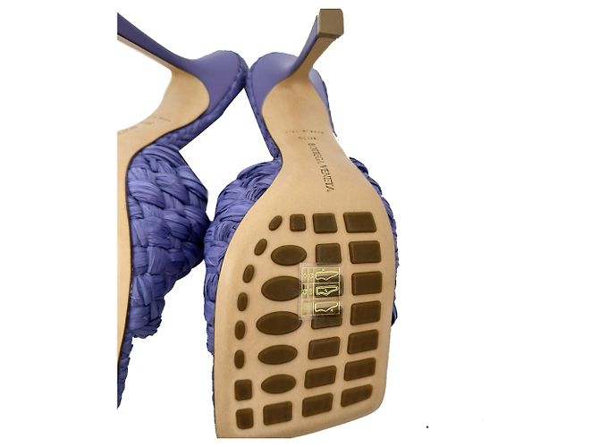 Bottega Veneta Intrecciato Weave Stiletto in Raffia Viola Porpora - vista 13