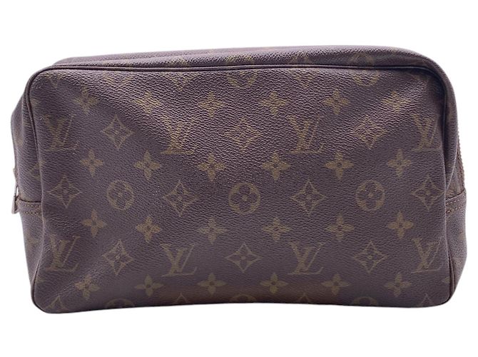 Louis Vuitton Beauty case e pochette clutch in tela monogrammata vintage Marrone - vista 3