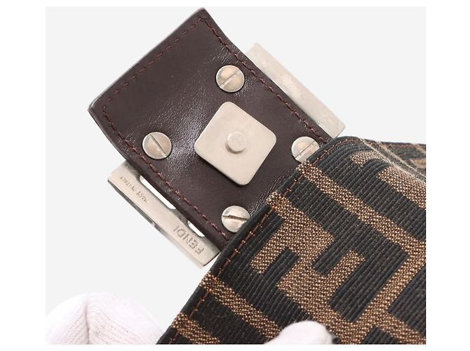 Fendi Borsa baguette Zucca Mamma marrone - vista 10