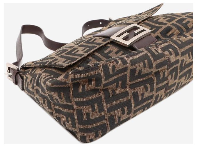 Fendi Borsa baguette Zucca Mamma marrone - vista 4
