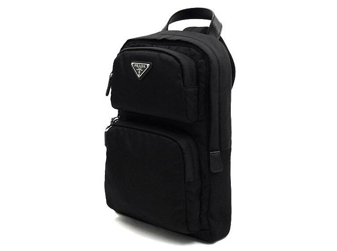 Prada Zaino a tracolla unisex in Re-Nylon Saffiano con logo triangolare nero - vista 2
