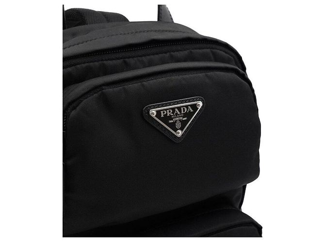 Prada Zaino a tracolla unisex in Re-Nylon Saffiano con logo triangolare nero - vista 8