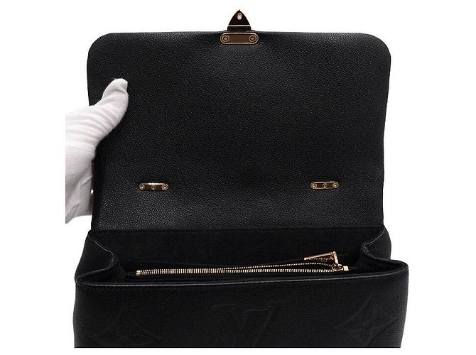 Louis Vuitton Tote e borsa a tracolla Madeleine MM in Empreinte Monogram nero - vista 7