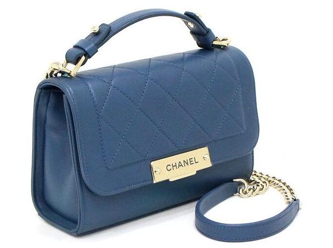 Chanel Pequena bolsa de alça Label Click em couro de bezerro azul-marinho com corrente dourada e transversal - vista 3