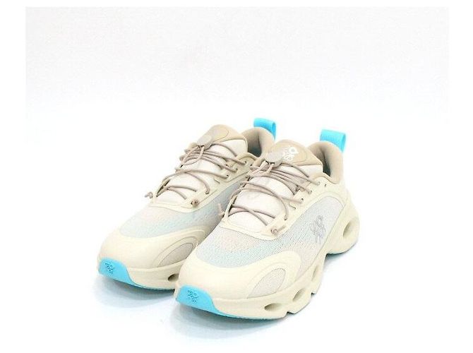 Loewe Sneaker On Running Cloudstratus da donna - vista 3