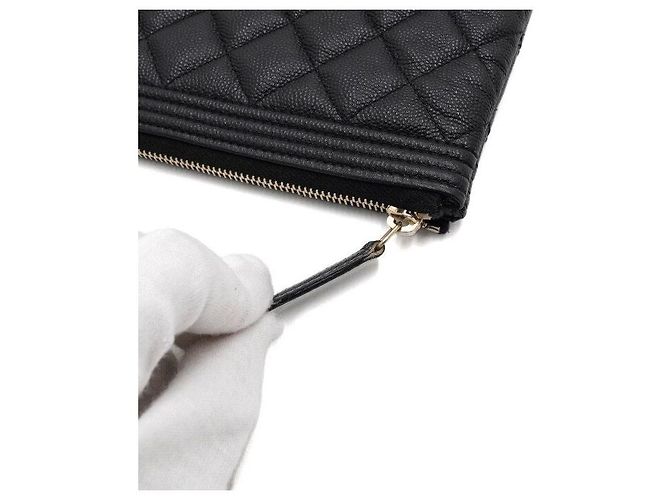 Chanel Clutch Black Caviar Medium Boy Nero - vista 11