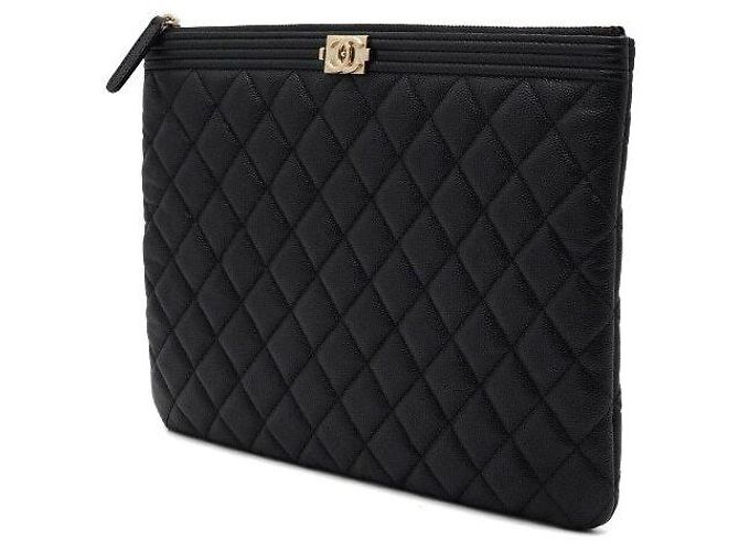 Chanel Clutch Black Caviar Medium Boy Nero - vista 3
