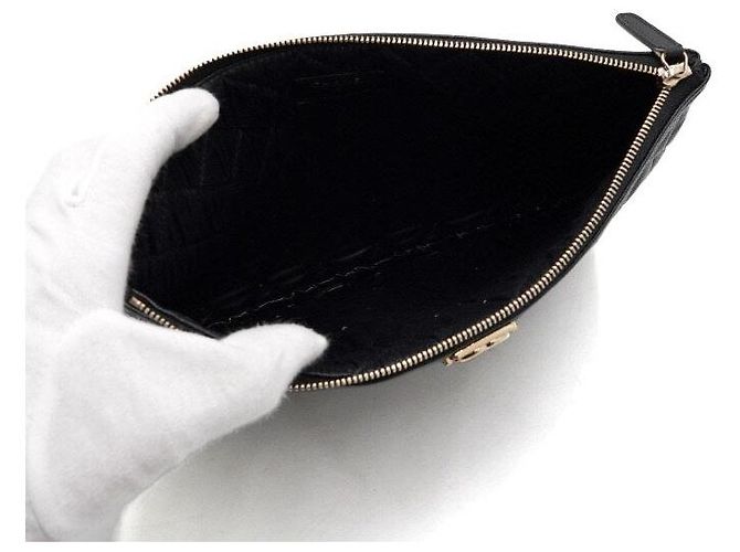 Chanel Clutch Black Caviar Medium Boy Nero - vista 6