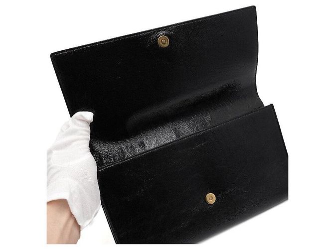 Saint Laurent Pochette Clutch con patta monogramma in vernice nera Nero - vista 6