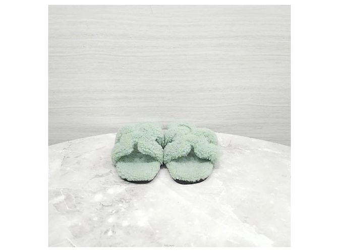 Hermès Sandalo Ciabatta Oran in Shearling Mint Verde - vista 2