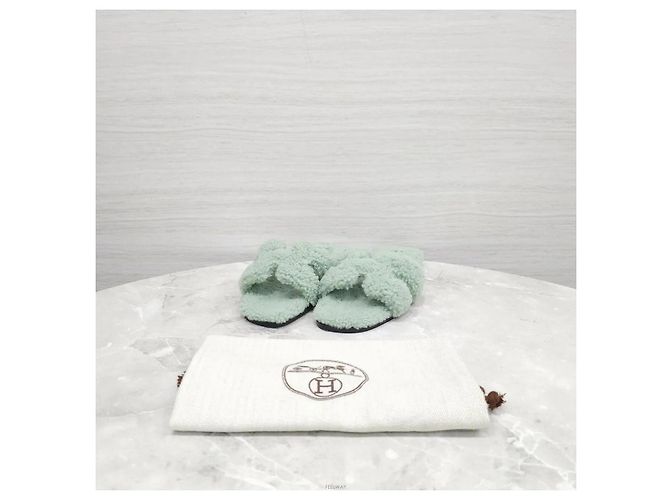 Hermès Sandalo Ciabatta Oran in Shearling Mint Verde - vista 8