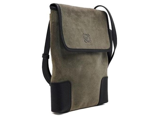 Loewe Borsa a tracolla unisex Anagram in scamosciato kaki - vista 3