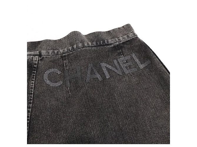 Chanel Gonna in denim con patch logo - view 9