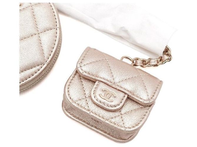 Chanel Custodia per AirPods e portafoglio con logo CC dorato Bianco - vista 3