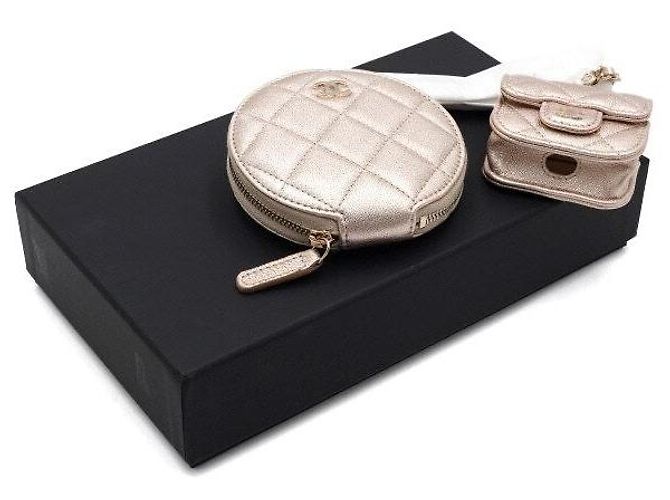 Chanel Custodia per AirPods e portafoglio con logo CC dorato Bianco - vista 8