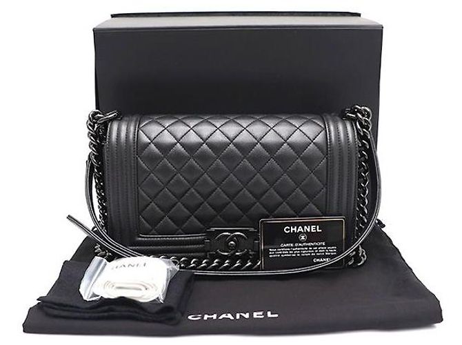 Chanel Borsa Caviar Boy Medium Nera Catena Argentata Borsa a Spalla a Tracolla Nero - vista 10