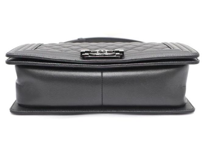 Chanel Borsa Caviar Boy Medium Nera Catena Argentata Borsa a Spalla a Tracolla Nero - vista 16