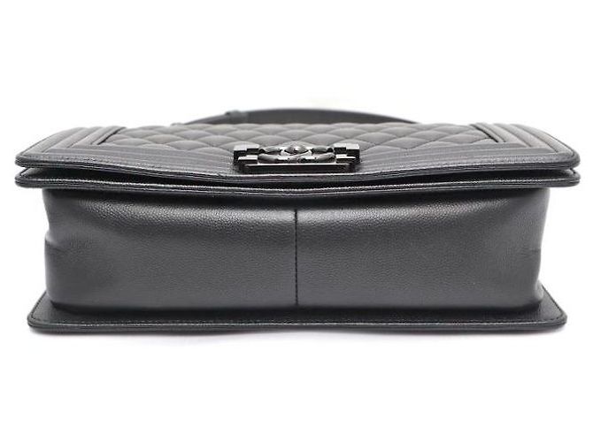 Chanel Borsa Caviar Boy Medium Nera Catena Argentata Borsa a Spalla a Tracolla Nero - vista 6