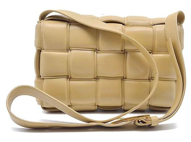 Bottega Veneta Bolsa Cassette Acolchoada Marrom - vista 3