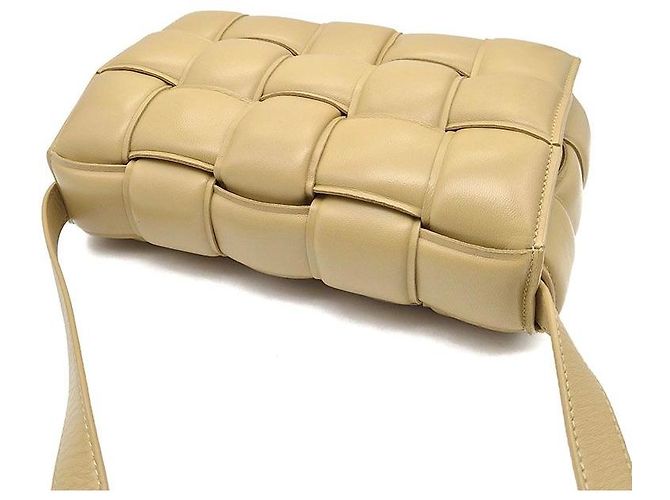 Bottega Veneta Bolsa Cassette Acolchoada Marrom - vista 6