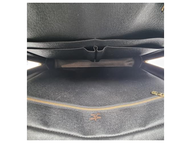 Louis Vuitton Borsa Documenti Epi Nera Valigetta Nero - vista 17