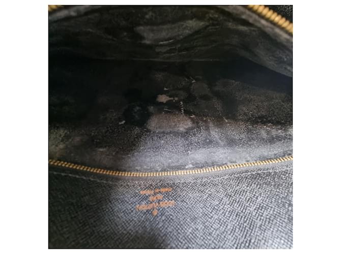 Louis Vuitton Borsa Documenti Epi Nera Valigetta Nero - vista 21