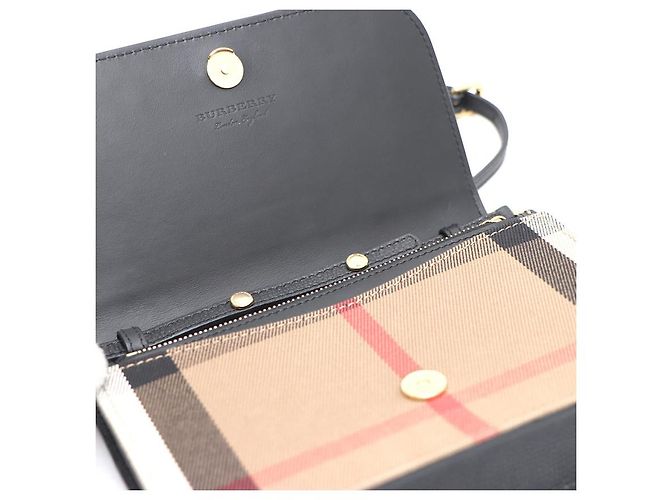 Burberry Borsa a Spalla con Catena Hampshire e Borsa a Tracolla Nero - vista 16