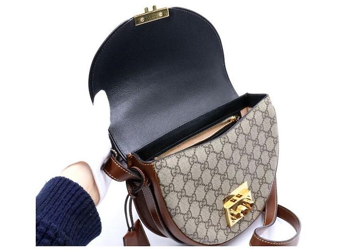 Gucci Piccola borsa a tracolla a mezzaluna Marrone - vista 6