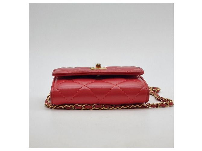 Chanel Tarjetero con cadena de bolas doradas Roja - vista 9