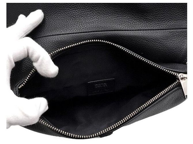 Saddle Dior Borsa a tracolla e borsa a spalla da uomo in pelle di vitello granulata nera Nero - vista 6