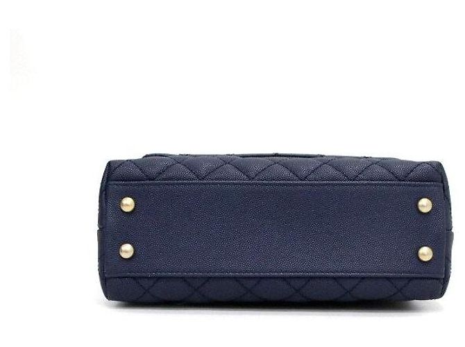 Chanel Pequena bolsa de aba Navy Caviar Coco Handle em lagarto com alça de mão e alça de ombro com corrente dourada Azul - vista 8