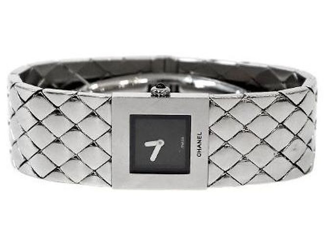 Chanel Matelassé-Stahluhr Schwarz - Ansicht 2