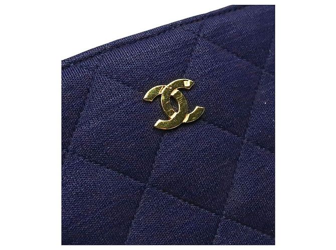 Chanel Borsa a tracolla trapuntata in tessuto blu navy con catena CC - vista 9