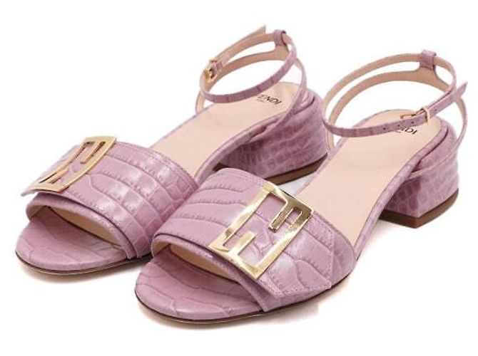 Fendi Sandali in pelle rosa con logo FF dorato - vista 3