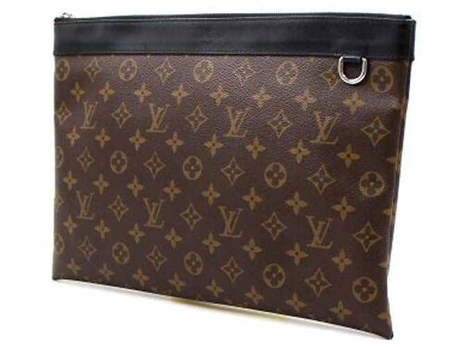 Louis Vuitton Pochette Monogram Discovery GM Borsa Clutch Nero - vista 3