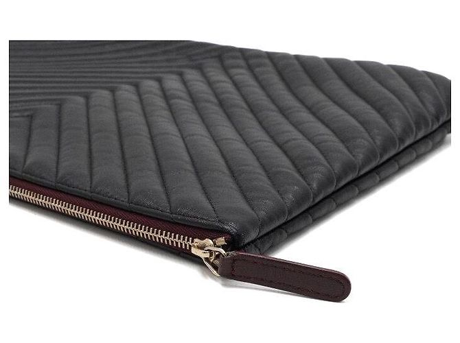 Chanel Bolso de mano grande Chevron CC en piel de cordero negra y dorada Negro - vista 9