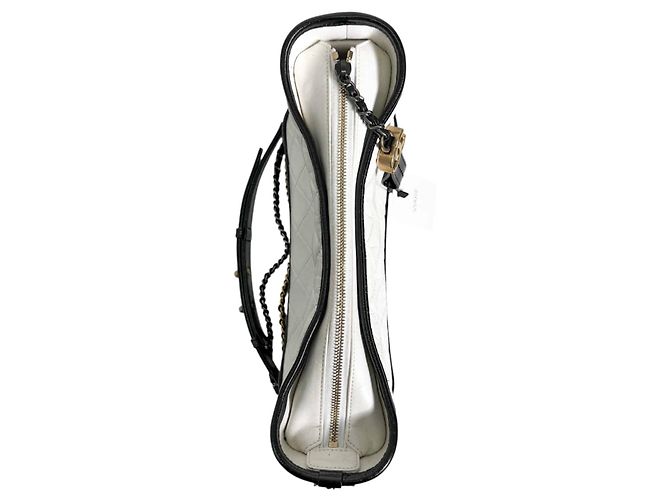 Chanel Borsa Gabrielle Hobo Borsa a Spalla Grande Bianco Nero - vista 6