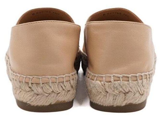 Chanel Espadrilles da donna in pelle di agnello bicolore con logo CC - vista 6