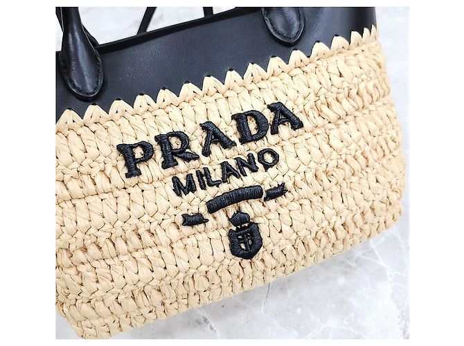 Prada Nuova Mini Tote Bag in Pelle Crochet Multicolore - vista 5